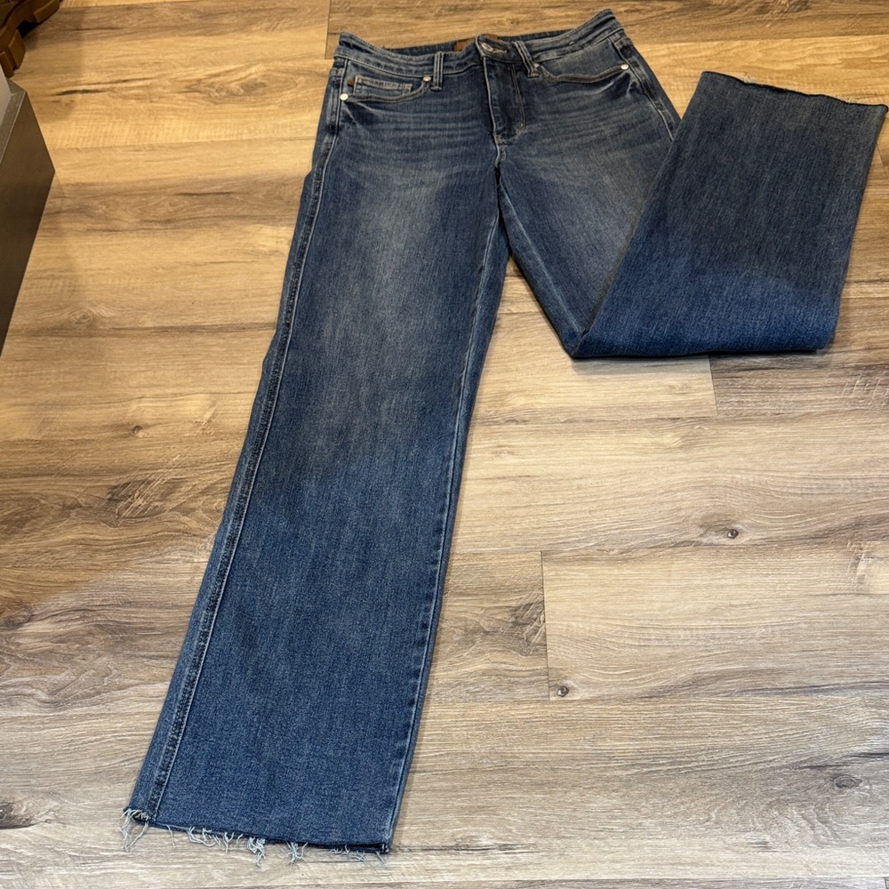 Judy Blue Medium Indigo Straight Leg Jeans